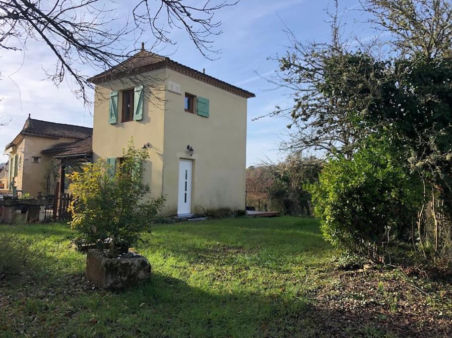 Charmant Gite En Perigord Vert Douchapt Exterior foto