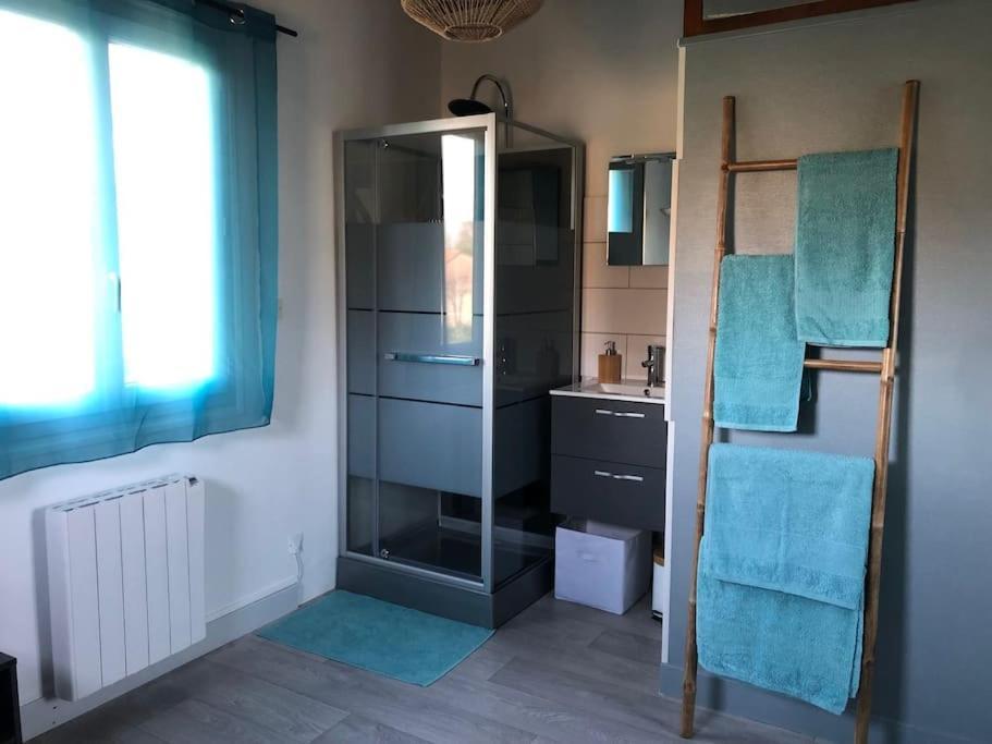 Charmant Gite En Perigord Vert Douchapt Exterior foto